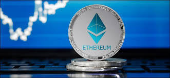比特币价格为何暴涨40%？总市值突破万亿美元的背后原因是什么？