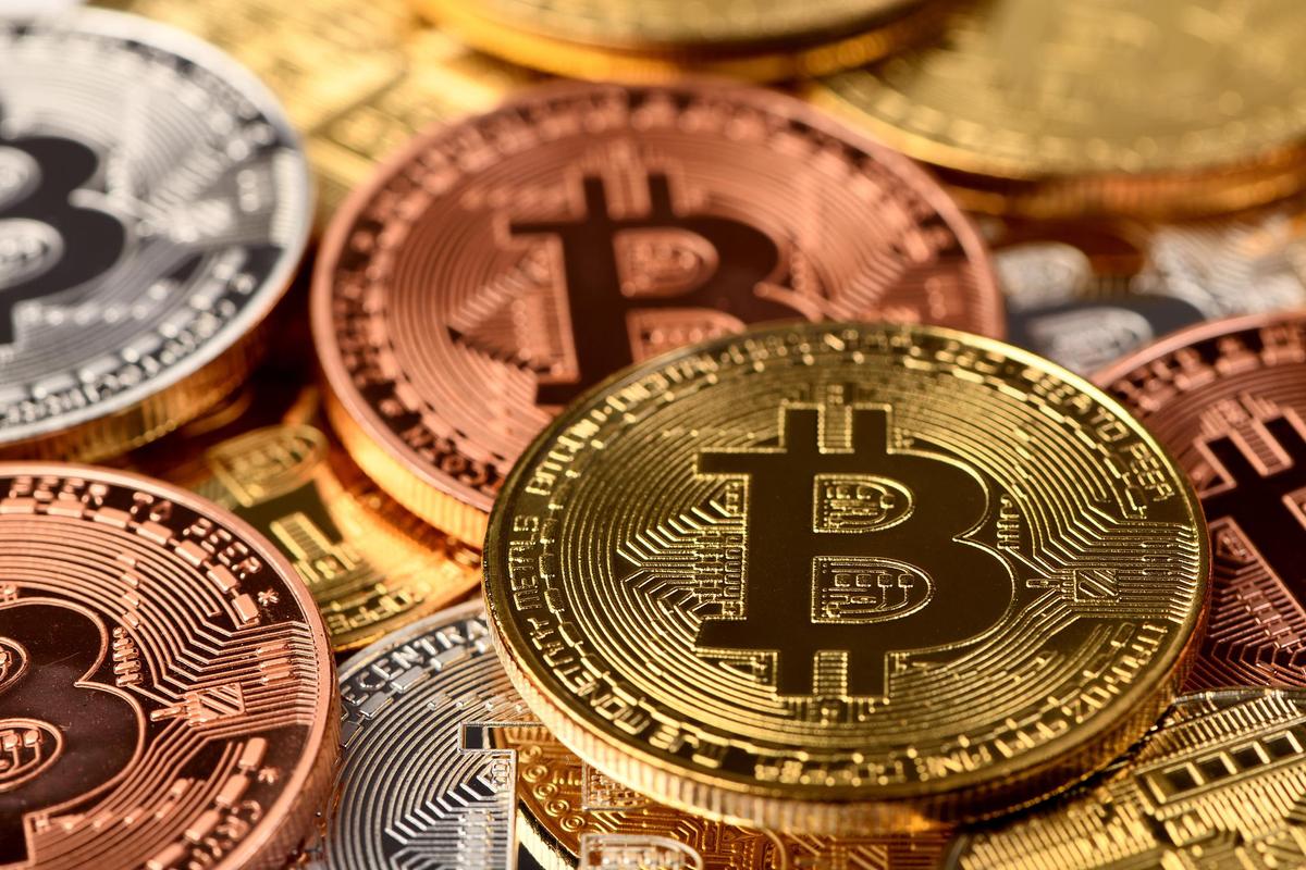 危机时期的加密货币，去中心化金融科技（DeFi）能否在市场动荡中坚守阵地？